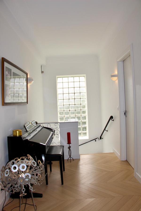 Sea View Villa - Antibes - Beach - Pool - Art Deco エクステリア 写真